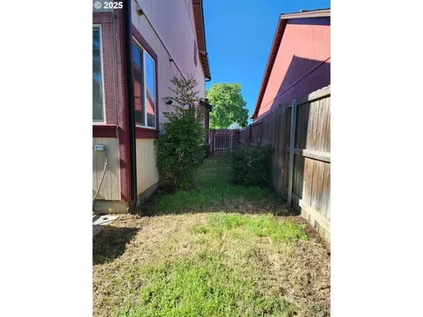 871 Marshall Avenue Medford OR 97501