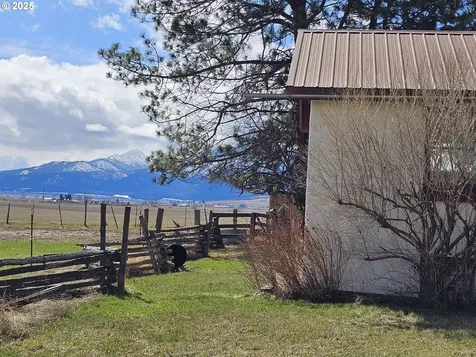 64896 Dobbin Road Joseph OR 97846