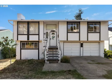 930 Prescott Lane Springfield OR 97477