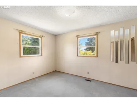 20068 S Ridge Road Oregon City OR 97045