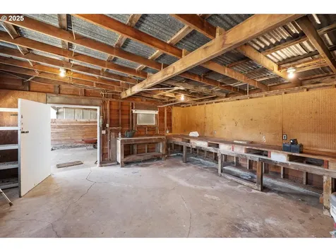 20068 S Ridge Road Oregon City OR 97045