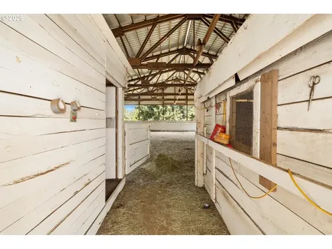 20068 S Ridge Road Oregon City OR 97045