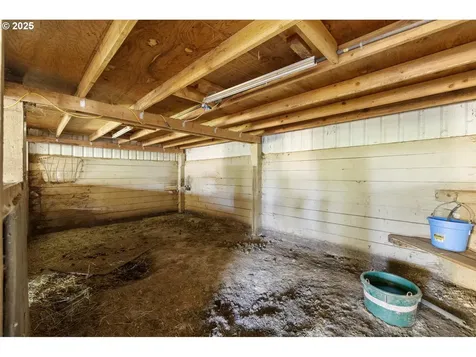 20068 S Ridge Road Oregon City OR 97045