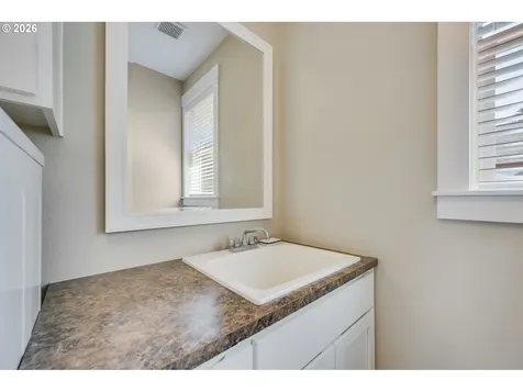 18715 SE 11th Street Vancouver WA 98683