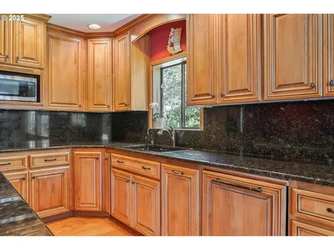 3223 NE Nichols Boulevard Longview WA 98632