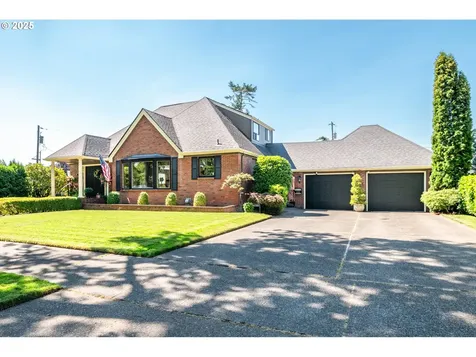 3223 NE Nichols Boulevard Longview WA 98632