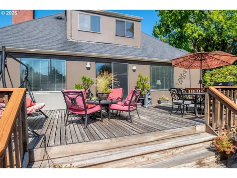 3223 NE Nichols Boulevard Longview WA 98632