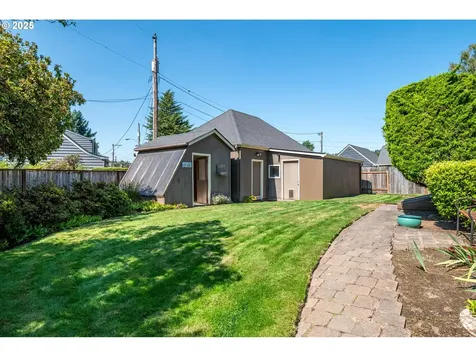 3223 NE Nichols Boulevard Longview WA 98632