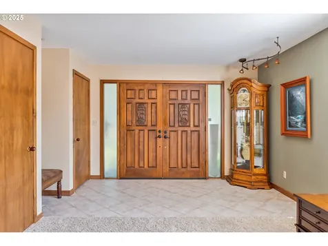 3223 NE Nichols Boulevard Longview WA 98632