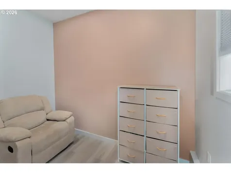 555 66th Street Springfield OR 97478
