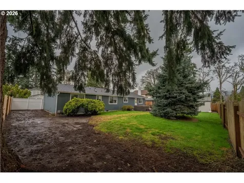555 66th Street Springfield OR 97478