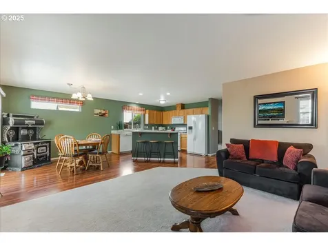 1214 NW 12th Street Battle Ground WA 98604