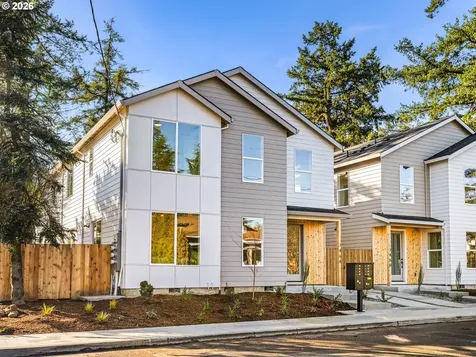 7466 SE Tolman Street Portland OR 97206
