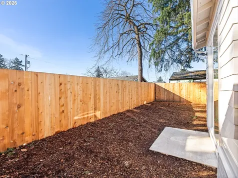 7466 SE Tolman Street Portland OR 97206