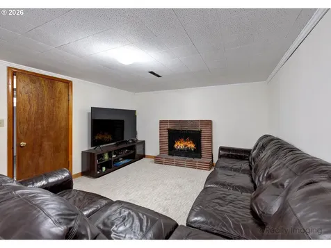415 NE 116th Place Portland OR 97220