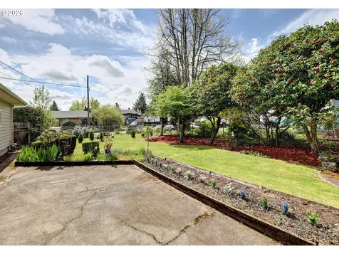 415 NE 116th Place Portland OR 97220