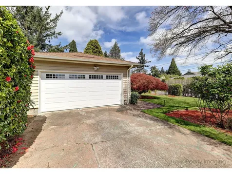 415 NE 116th Place Portland OR 97220