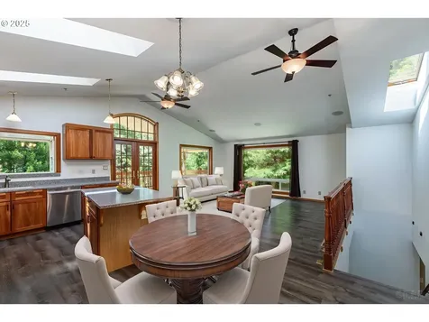 25363 Wonderly Road Rainier OR 97048