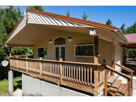 25363 Wonderly Road Rainier OR 97048