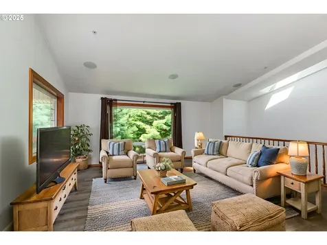 25363 Wonderly Road Rainier OR 97048