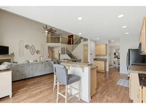 559 E 16th Street Lafayette OR 97127
