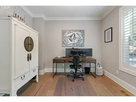5328 Lower Drive Lake Oswego OR 97035