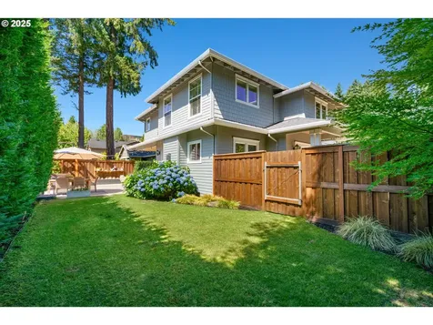5328 Lower Drive Lake Oswego OR 97035