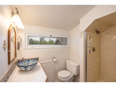 2822 Crocker Road Eugene OR 97404