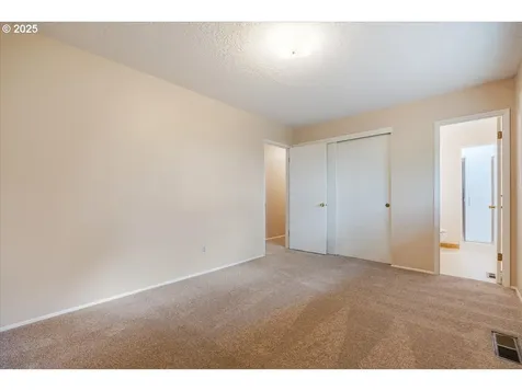 11420 SW Timberline Drive Beaverton OR 97008