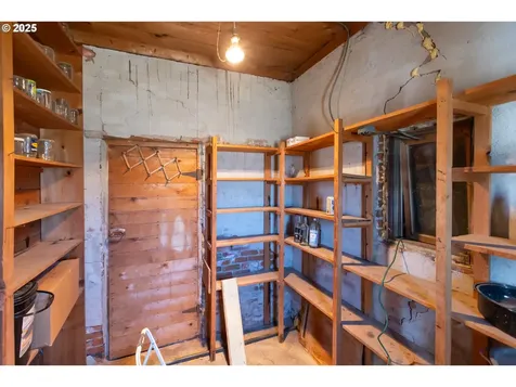1102 S Roosevelt Street Goldendale WA 98620
