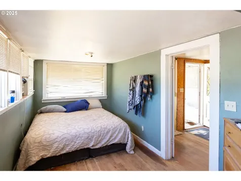 1102 S Roosevelt Street Goldendale WA 98620