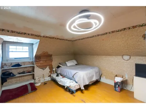 1102 S Roosevelt Street Goldendale WA 98620