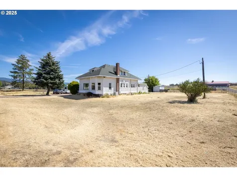 1102 S Roosevelt Street Goldendale WA 98620