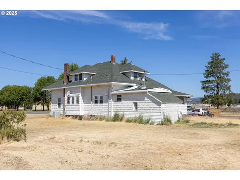 1102 S Roosevelt Street Goldendale WA 98620