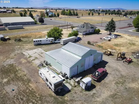 1102 S Roosevelt Street Goldendale WA 98620