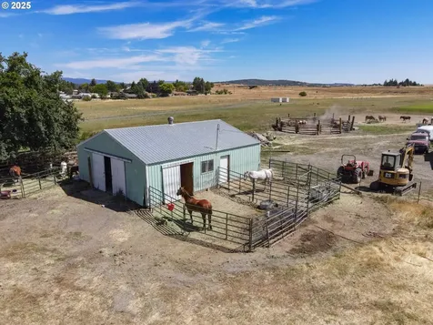 1102 S Roosevelt Street Goldendale WA 98620