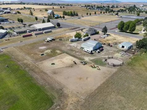 1102 S Roosevelt Street Goldendale WA 98620