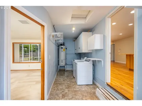 816 Barrett Avenue Eugene OR 97404