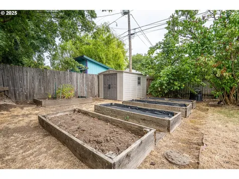816 Barrett Avenue Eugene OR 97404