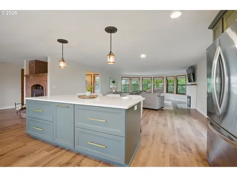 3914 S Circle Washougal WA 98671