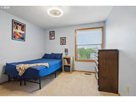 3914 S Circle Washougal WA 98671