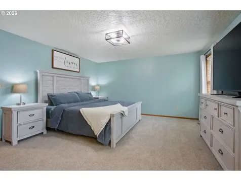 3914 S Circle Washougal WA 98671