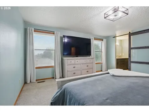 3914 S Circle Washougal WA 98671