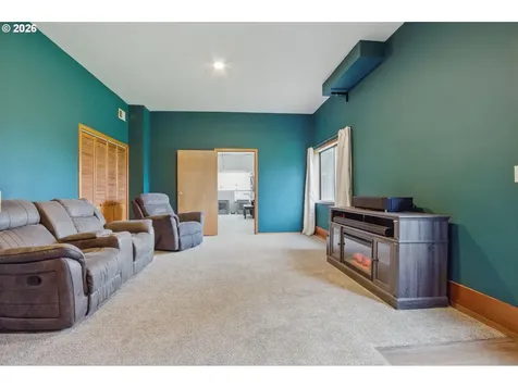 3914 S Circle Washougal WA 98671