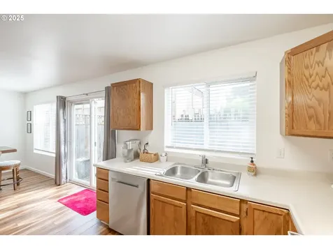 1725 NW 22nd Street Lincoln City OR 97367