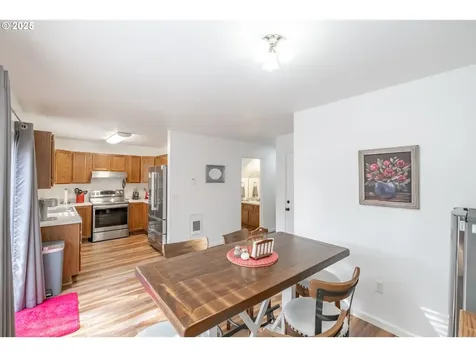 1725 NW 22nd Street Lincoln City OR 97367
