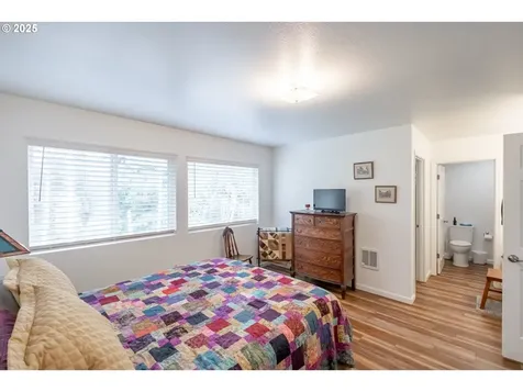 1725 NW 22nd Street Lincoln City OR 97367