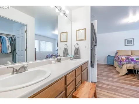 1725 NW 22nd Street Lincoln City OR 97367