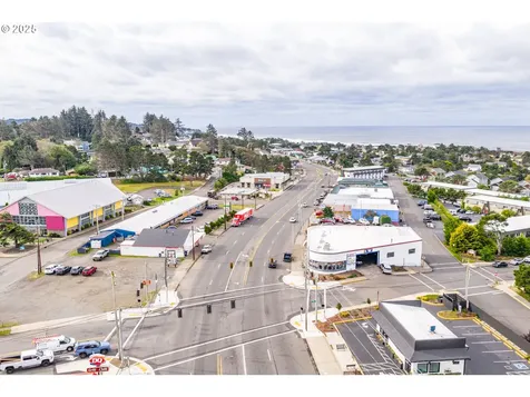 1725 NW 22nd Street Lincoln City OR 97367