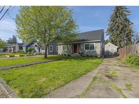 109 S Church Street Newberg OR 97132